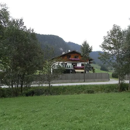 Landhaus Fuchs Apartman